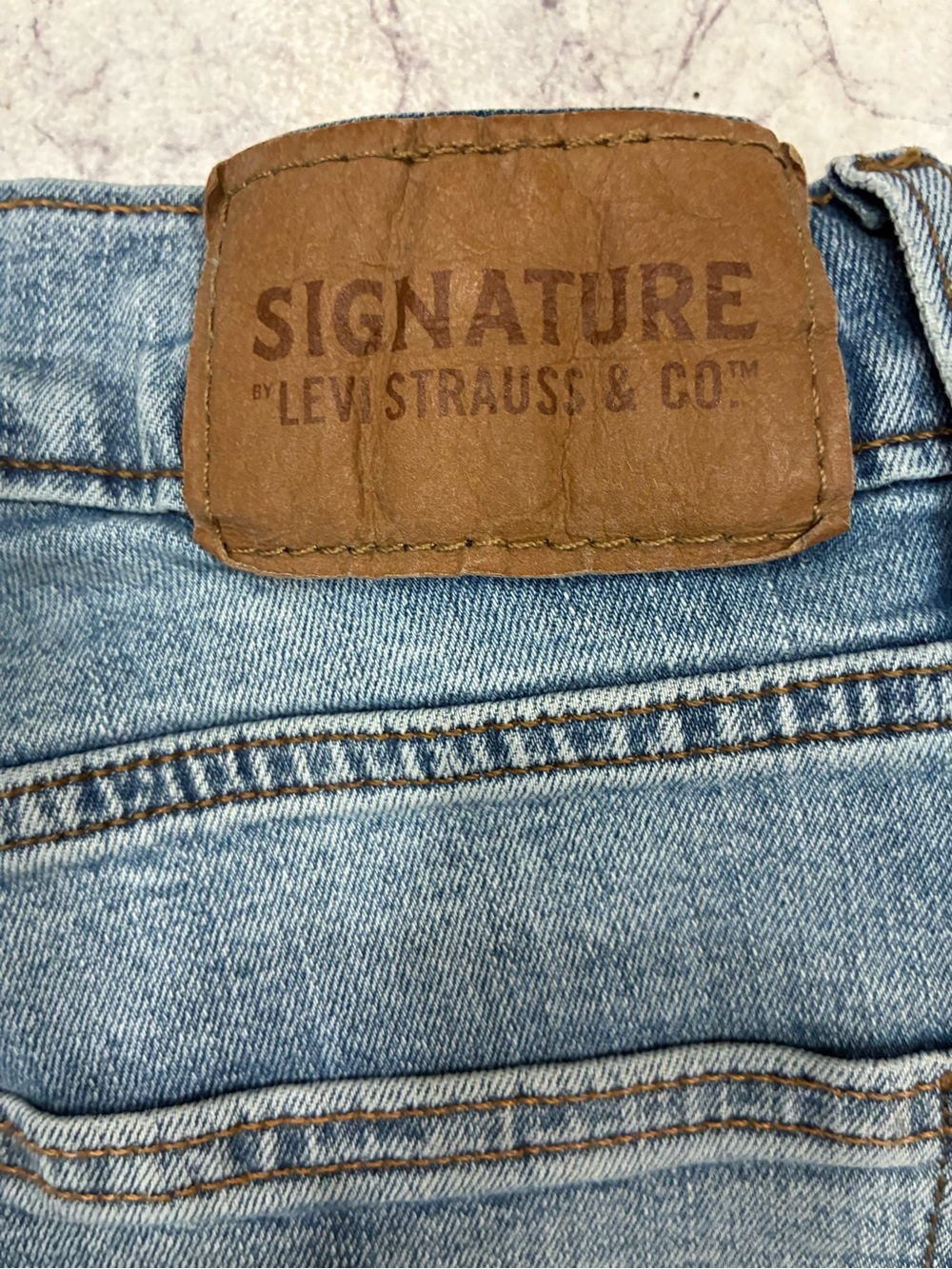 Signature by Levi Strauss & Co. Light Blue Men's Denim Jeans